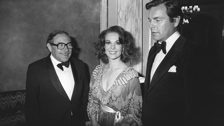 Tennessee Williams- President of the Feature films Jury -  Natalie Wood, Robert Wagner © AFP