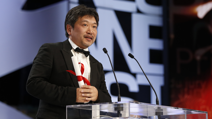 Kore-Eda Hirokazu - Prix du Jury - Soshite Chichi Ni Naru © AFP