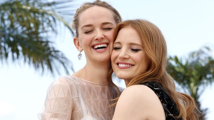 Jess Weixler and Jessica Chastain - Photocall - The Disappearance of Eleanor Rigby © FDC / M. Petit