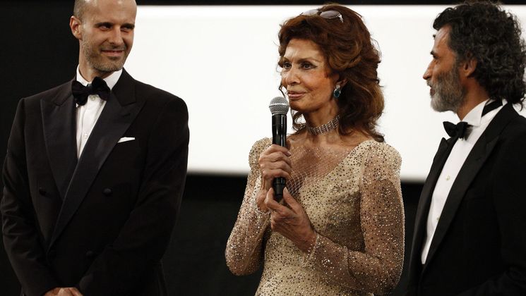 Edoardo Ponti et Sophia Loren - Présentation - Mariage à l'italienne (Matrimonio all'italiana) © FDC / C. Duchene