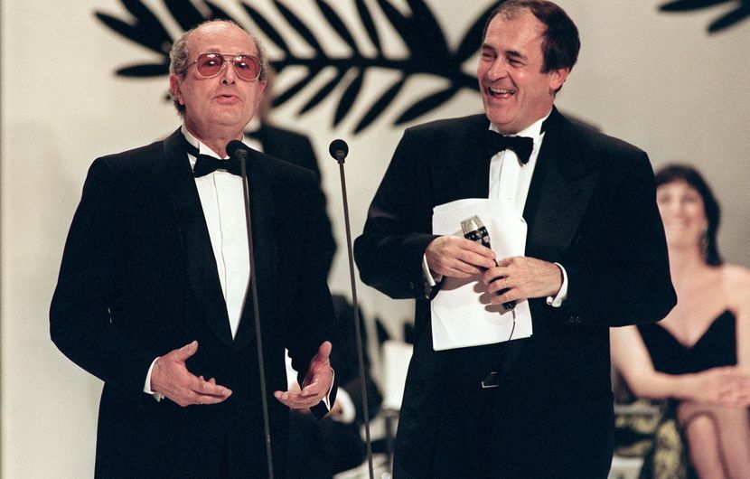 Bernardo Bertolucci et Manoel de Oliveira, 1990 © AFP