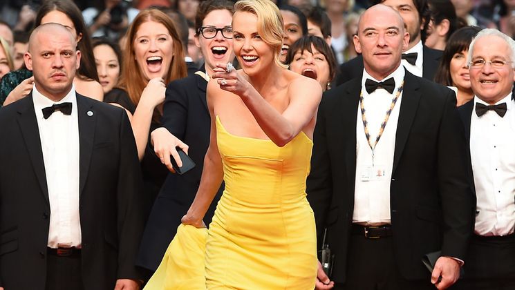 Charlize Theron - Red carpet - Mad Max: Fury Road © AFP / Anne-Christine Poujoulat