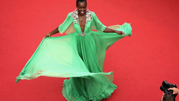 Lupita Nyong - Montée des marches © GettyImages / Neilson Barnard