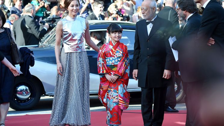 Rio Suzuki, Asaka Seto and Masahiko Tsugawa- Red carpet © AFP / Anne-Christine Poujoulat