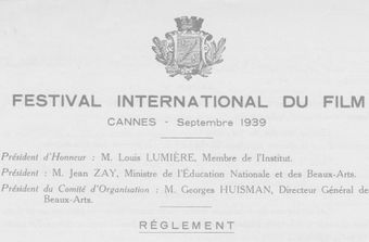 Dès 1939, la Palme apparaît sur le règlement du Festival sous les traits des armoiries de la ville de Cannes.