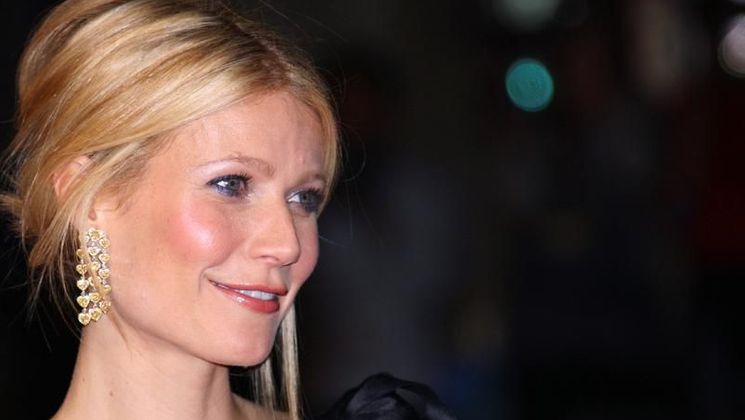 Gwyneth Paltrow, Climbing of the Steps of the film Two Lovers © AFP