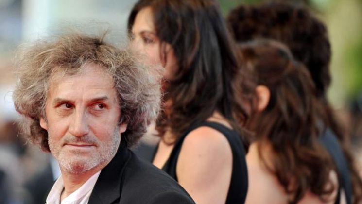 Philippe Garrel, Climbing of the Steps of the film Frontier of Dawn © AFP