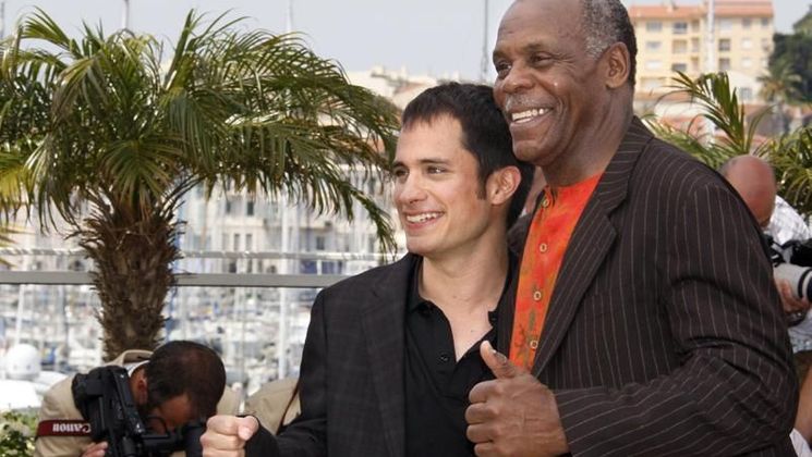 Gael Garcia Bernal and Danny Glover. Photocall of the opening film: Blindness by Fernando Meirelles.  © AFP