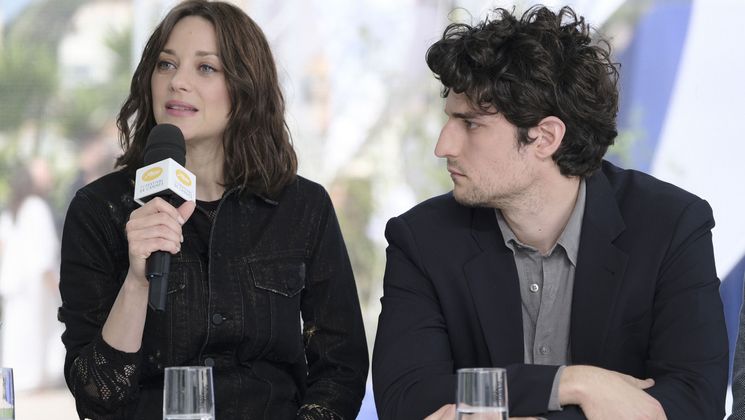 Marion Cotillard and Louis Garrel - Mal de pierres (From the Land of the Moon) © Cyril Duchêne / FDC