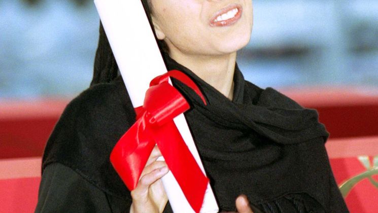 Samira Makhmalbaf, Prix du Jury Ex-aequo - TAKHTE SIAH (LE TABLEAU NOIR) © Tony Barson Archive / Getty Images