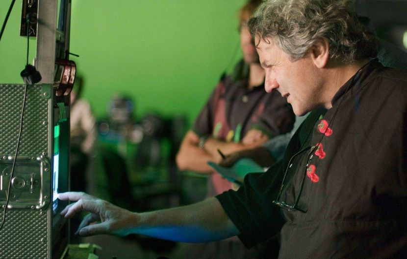 George Miller on the set of Happy Feet in 2006 © Warner Bros. Entertainment Inc.