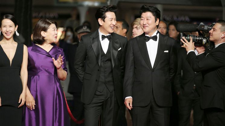 Chang Hyae-jin, Cho Yeo-Jeong, Lee Jung-Eun, Lee Sun-kyun - Red Steps Gisaengchung (Parasite) © G. Schober / Getty Images