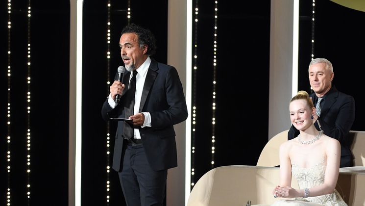 Alejandro González Iñárritu, Elle Fanning, Robin Campillo - Membres du jury des Longs Métrages © Gareth Cattermole / Getty Images