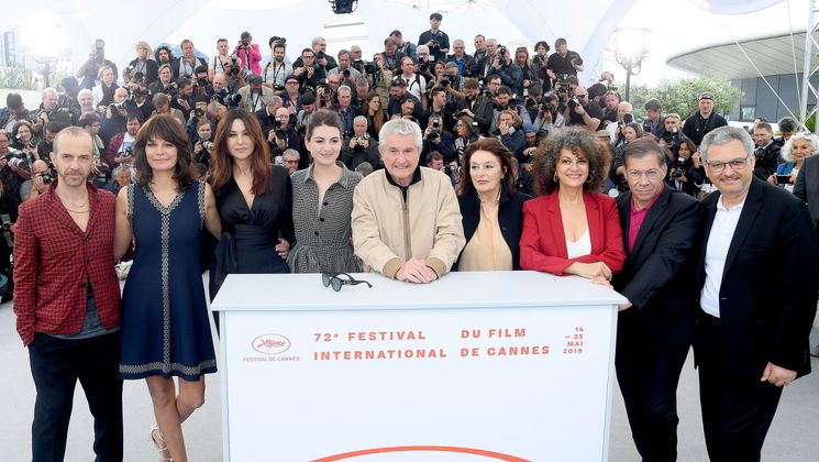 Team of the movie Les Plus Belles Années d'une Vie © Stéphane Cardinale-Corbis / Getty Images