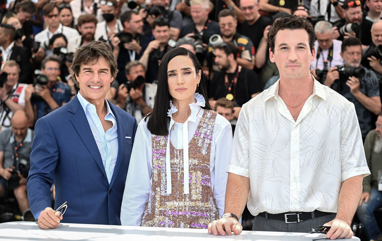 Tom Cruise, Jennifer Connelly & Milles Teller - TOP GUN : MAVERICK -  Festival de Cannes