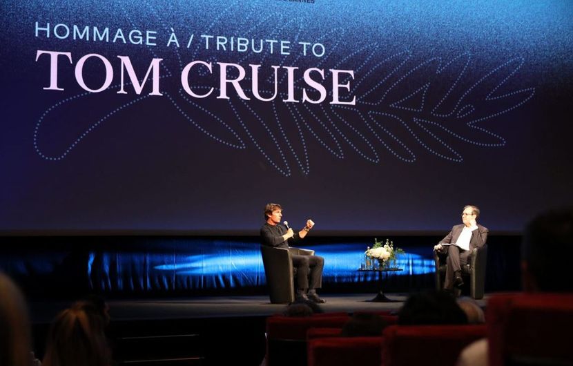 Tribute to Tom Cruise © Joachim Tournebize / FDC