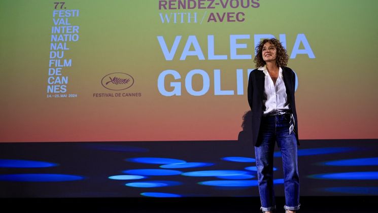 Rendez-vous with... Valeria Golino © Valery Hache / FDC