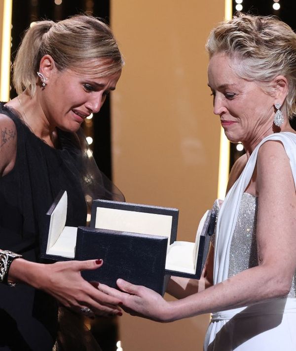 Julia Ducournau, lauréate de la Palme d'or 2021 et Sharon Stone © Valerie Hache / AFP